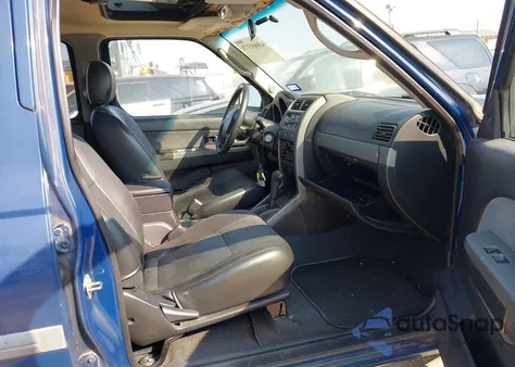 2004 Nissan Xterra Se from USA, damaged, VIN 5N1ED28T24C664451